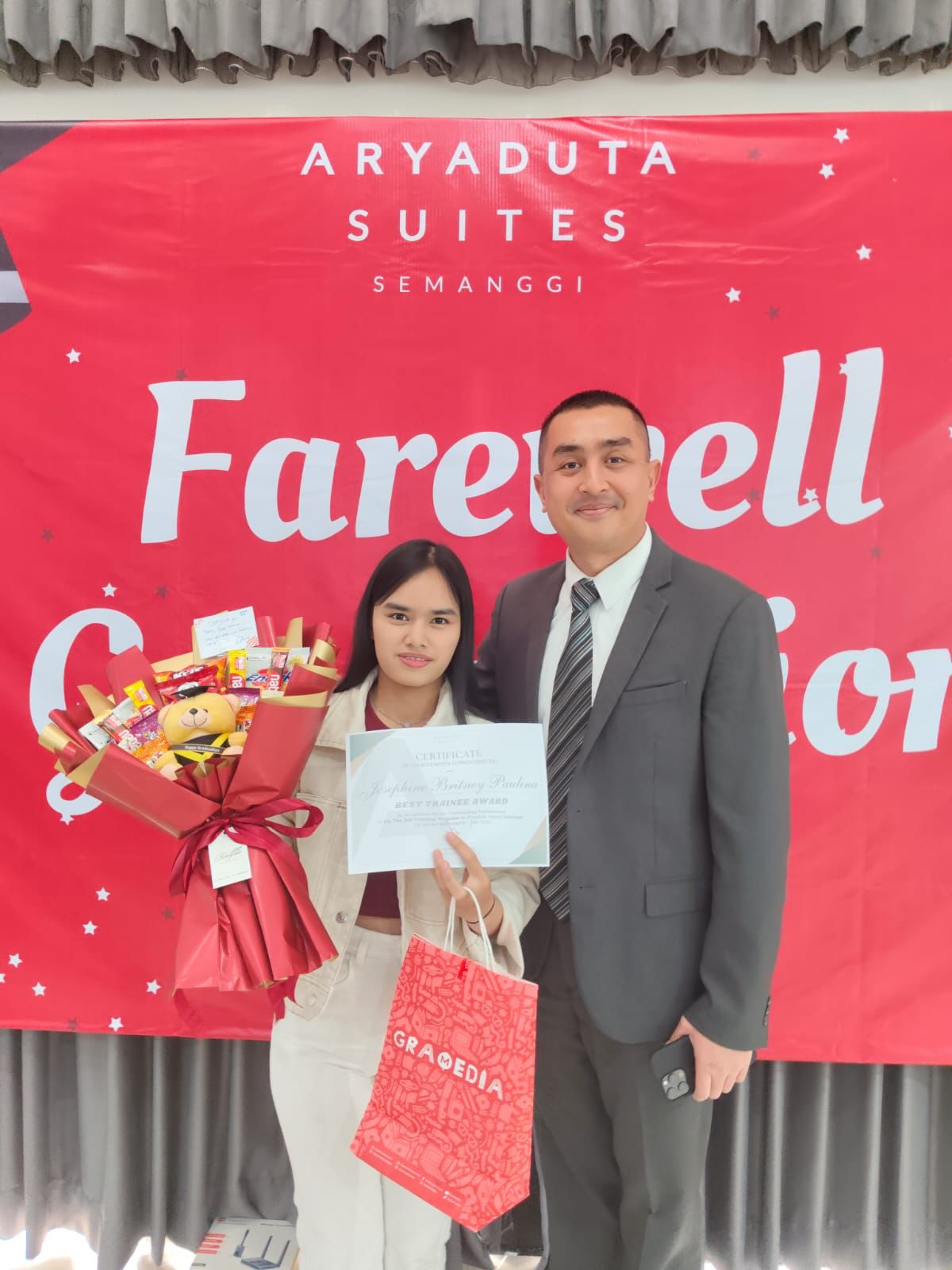 Mahasiswa Berbakat Ini Tunjukkan Kualitas, Raih Penghargaan Best Trainee